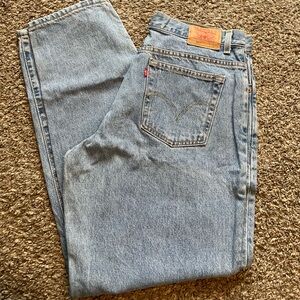 90s Style Levi Jeans Relaxed Fit Tapered Leg, Size 18L